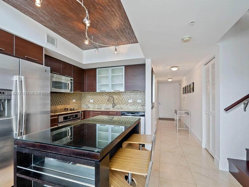 41 SE 5th St # 2310