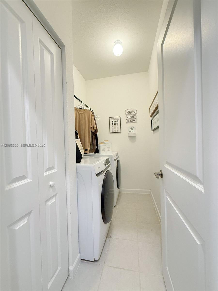 10095 SW 231 LN Unit: .