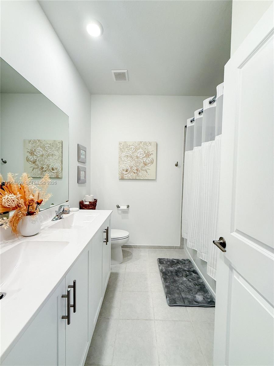 10095 SW 231 LN Unit: .
