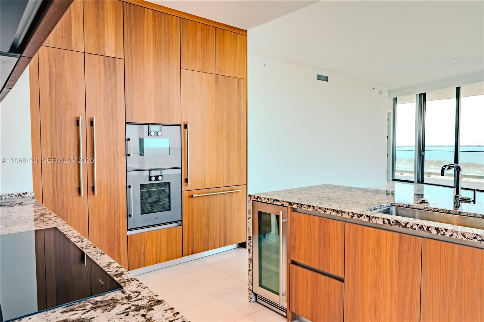 175 SE 25th Rd # 1002