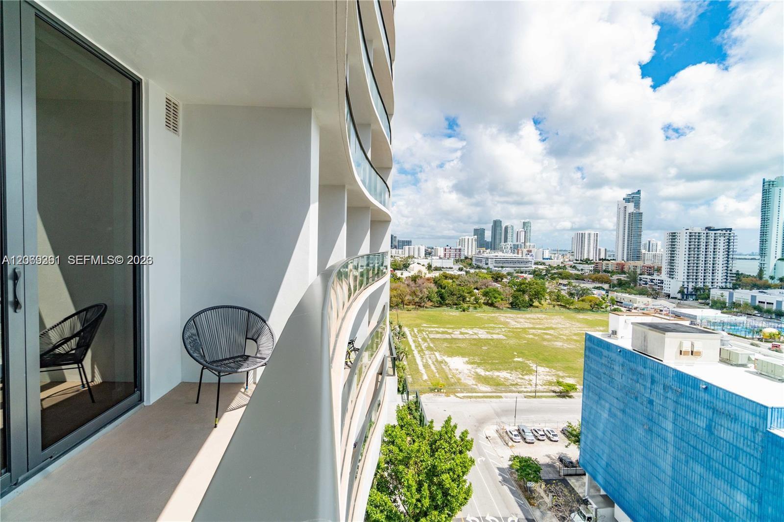 1600 NE 1st Ave # 1204