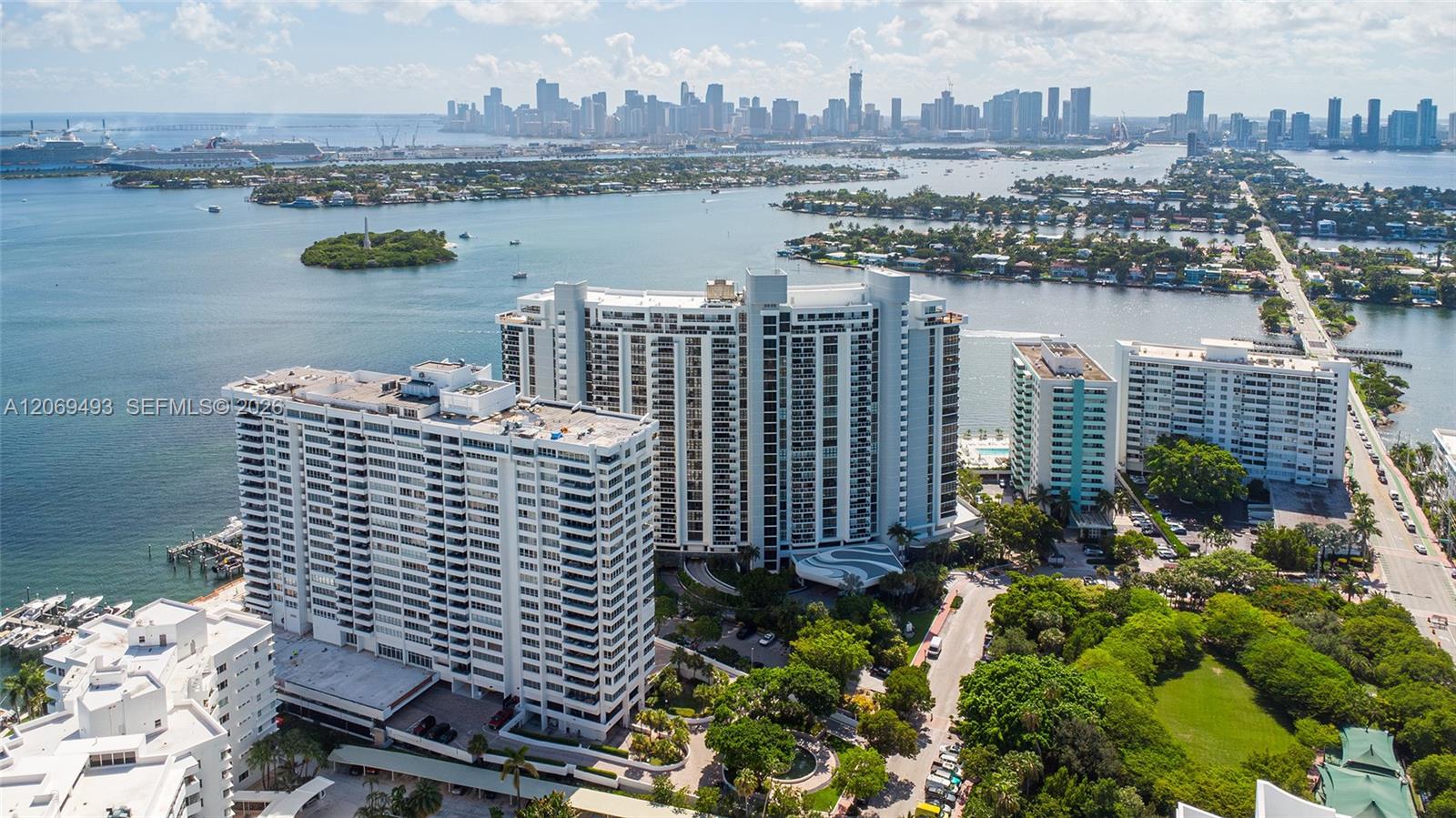 11 Island Ave # 906