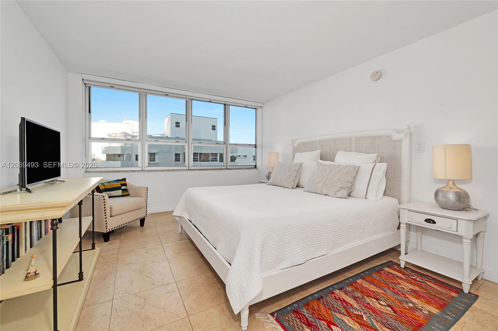 11 Island Ave # 906