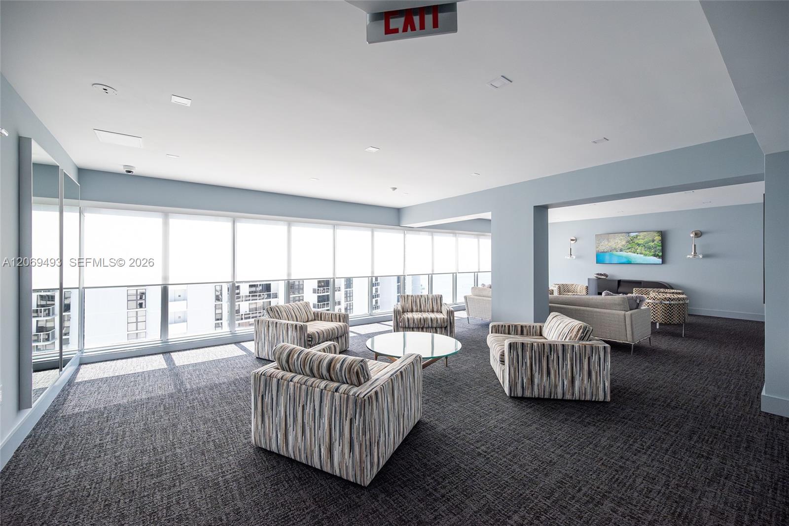 11 Island Ave # 906