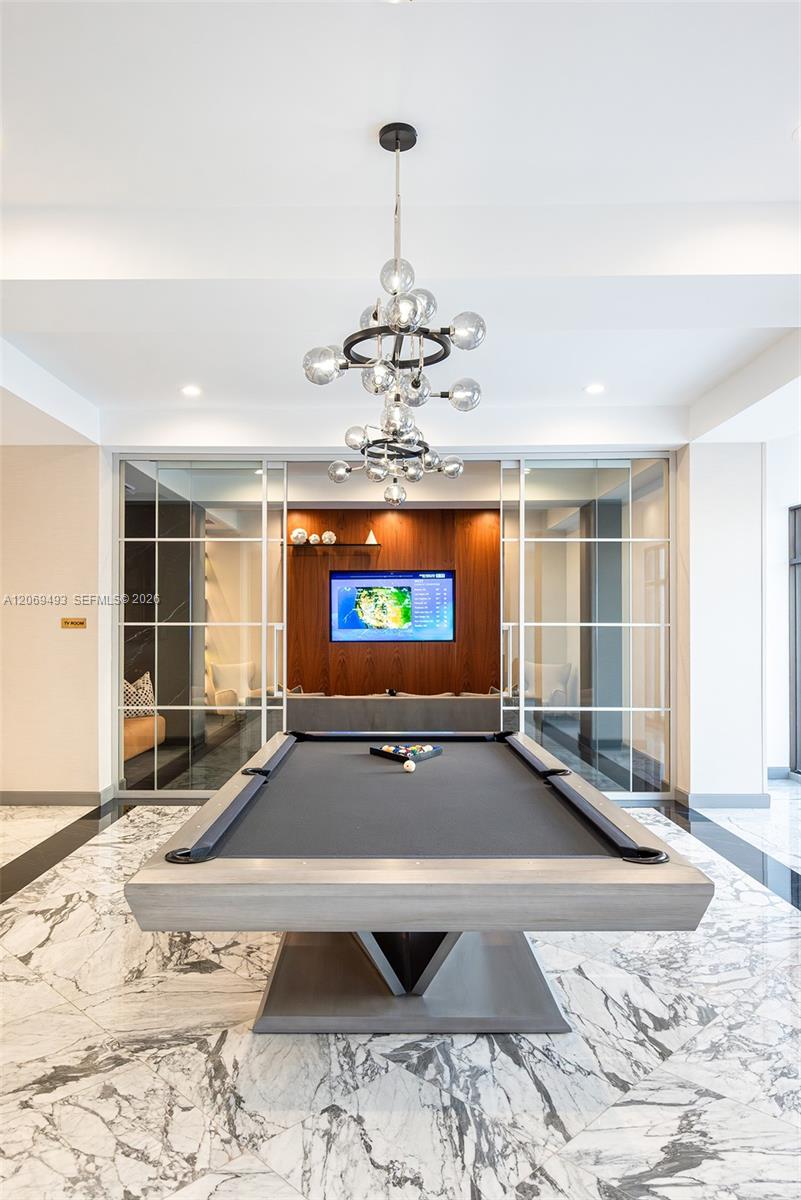 11 Island Ave # 906