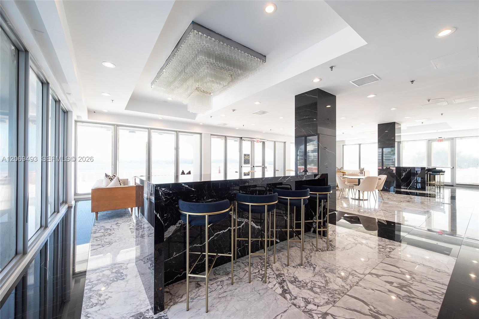 11 Island Ave # 906