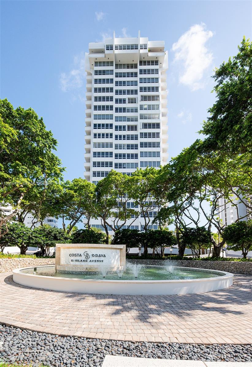 11 Island Ave # 906