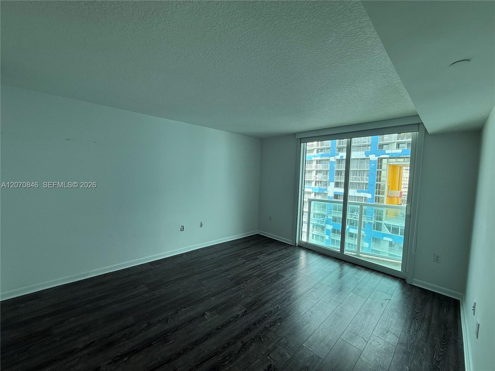 2101 Brickell Ave # 1002