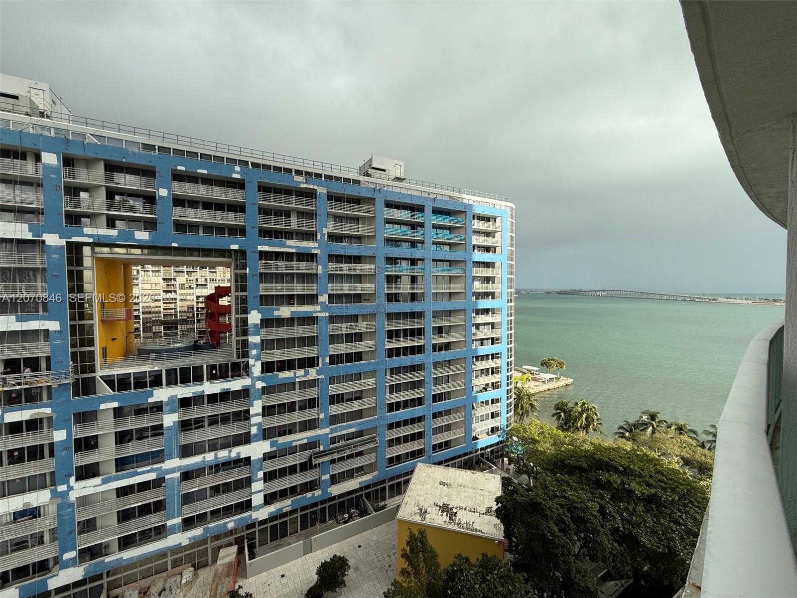 2101 Brickell Ave # 1002
