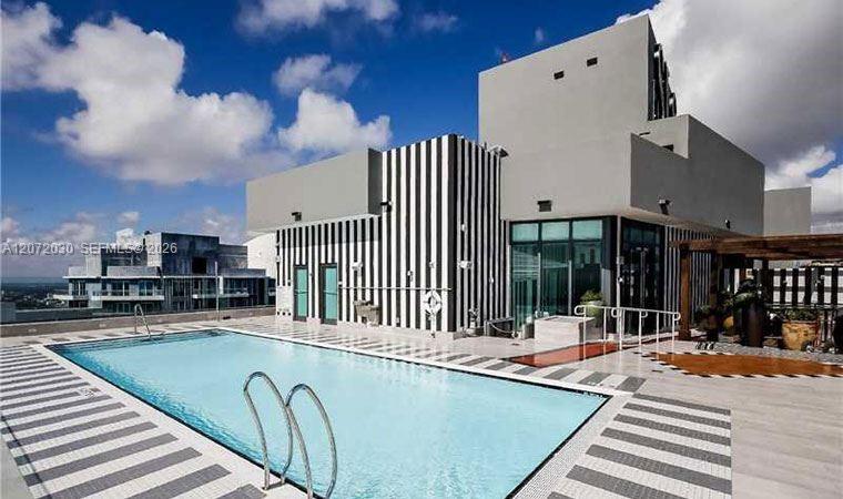 1300 S Miami Ave Unit: 4807