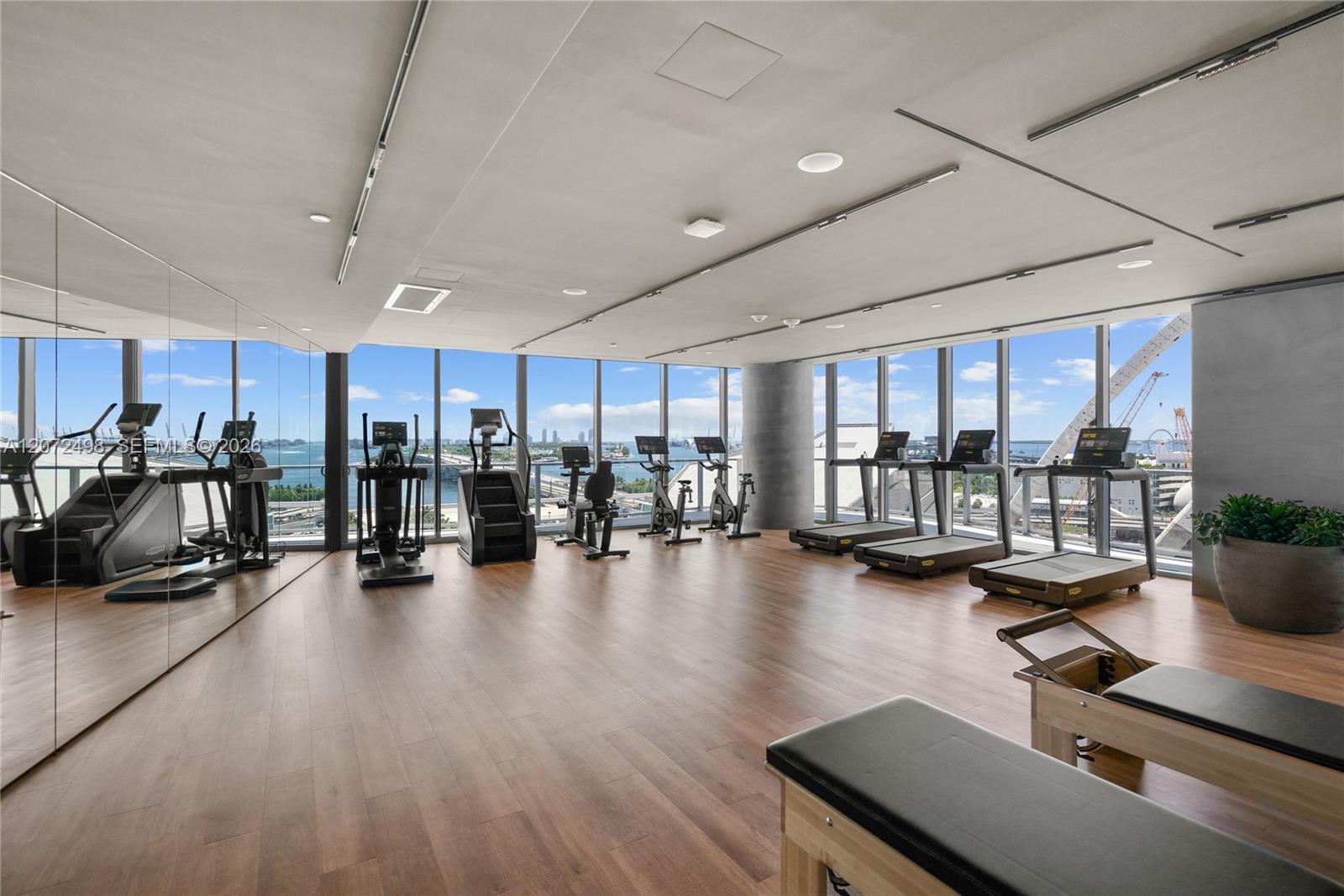 1400 Biscayne Blvd # 4206