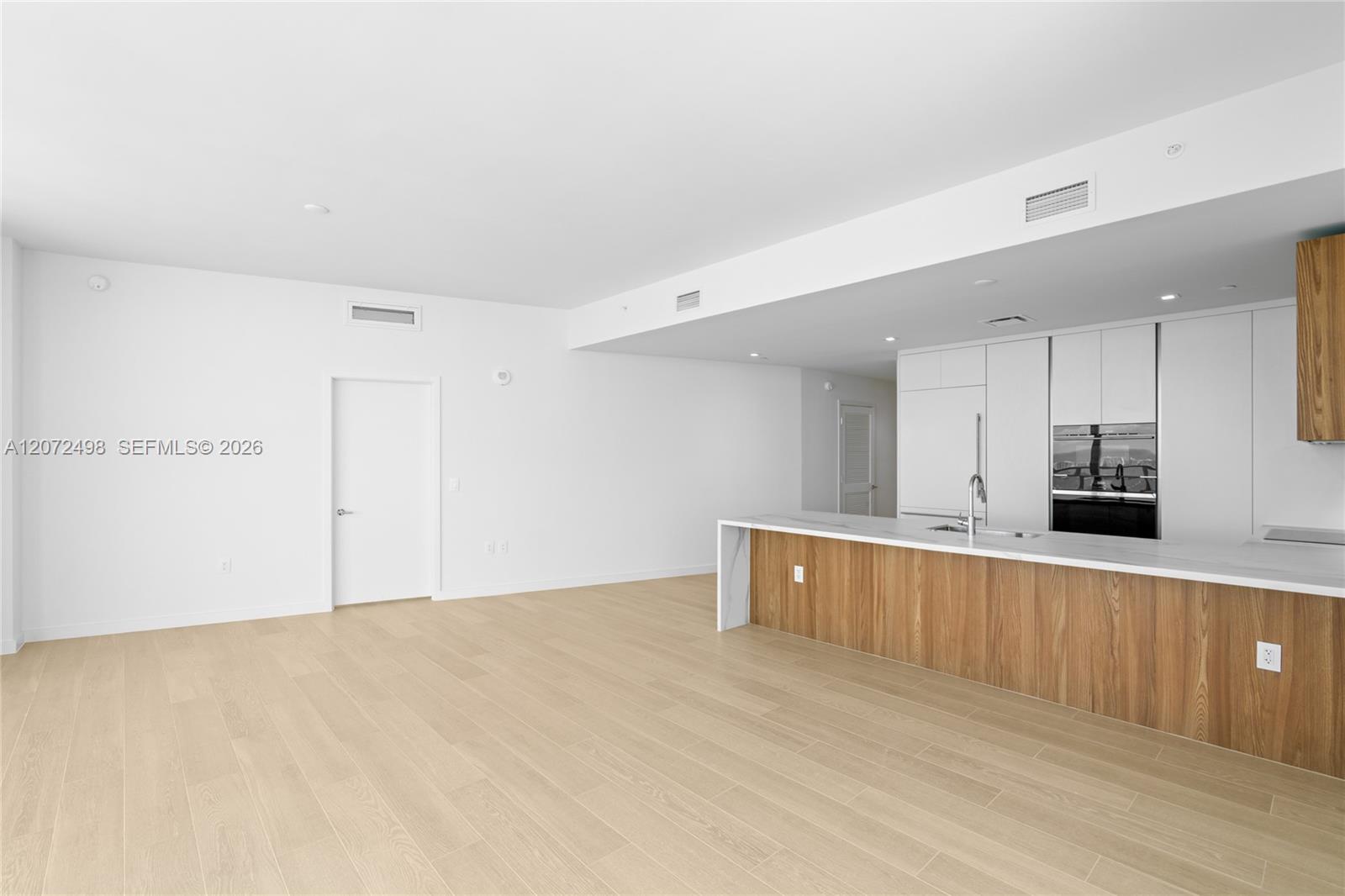 1400 Biscayne Blvd # 4206