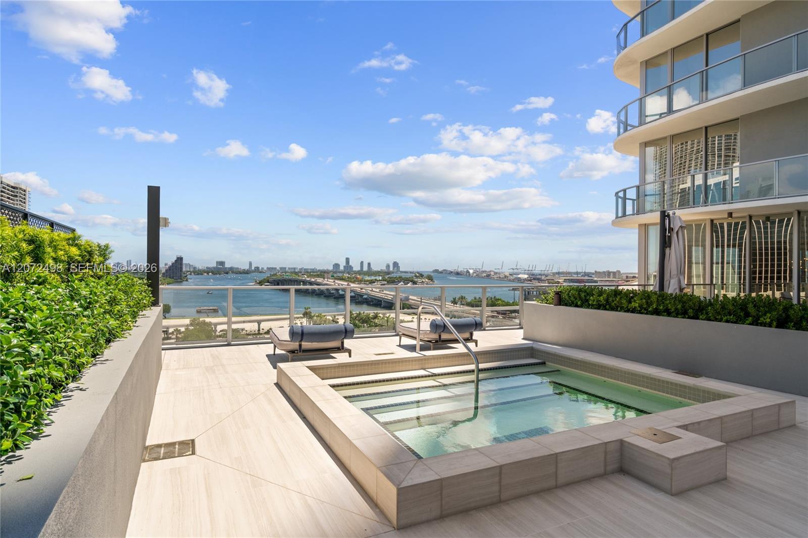 1400 Biscayne Blvd # 4206