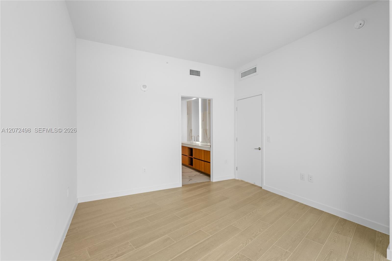 1400 Biscayne Blvd # 4206