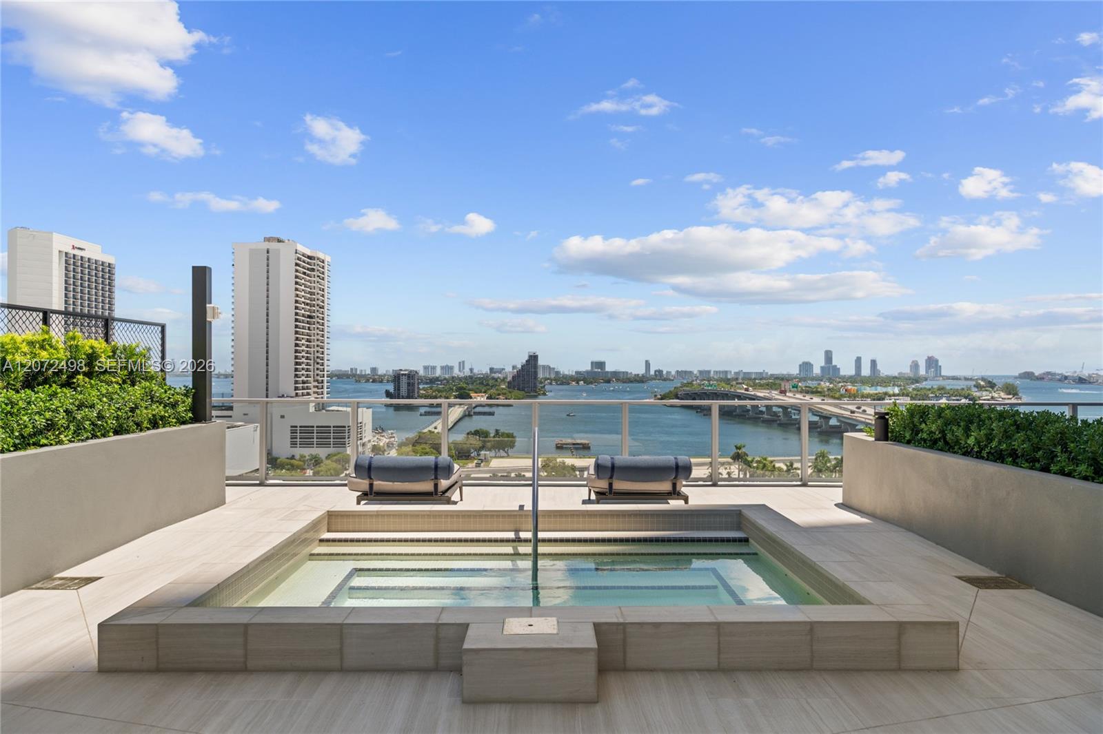 1400 Biscayne Blvd # 4206