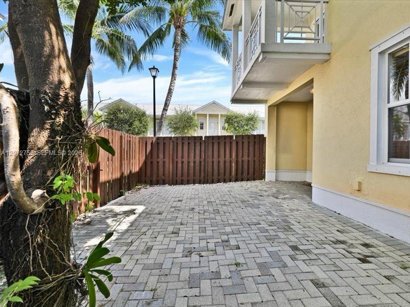 7490 NW 115th Ct