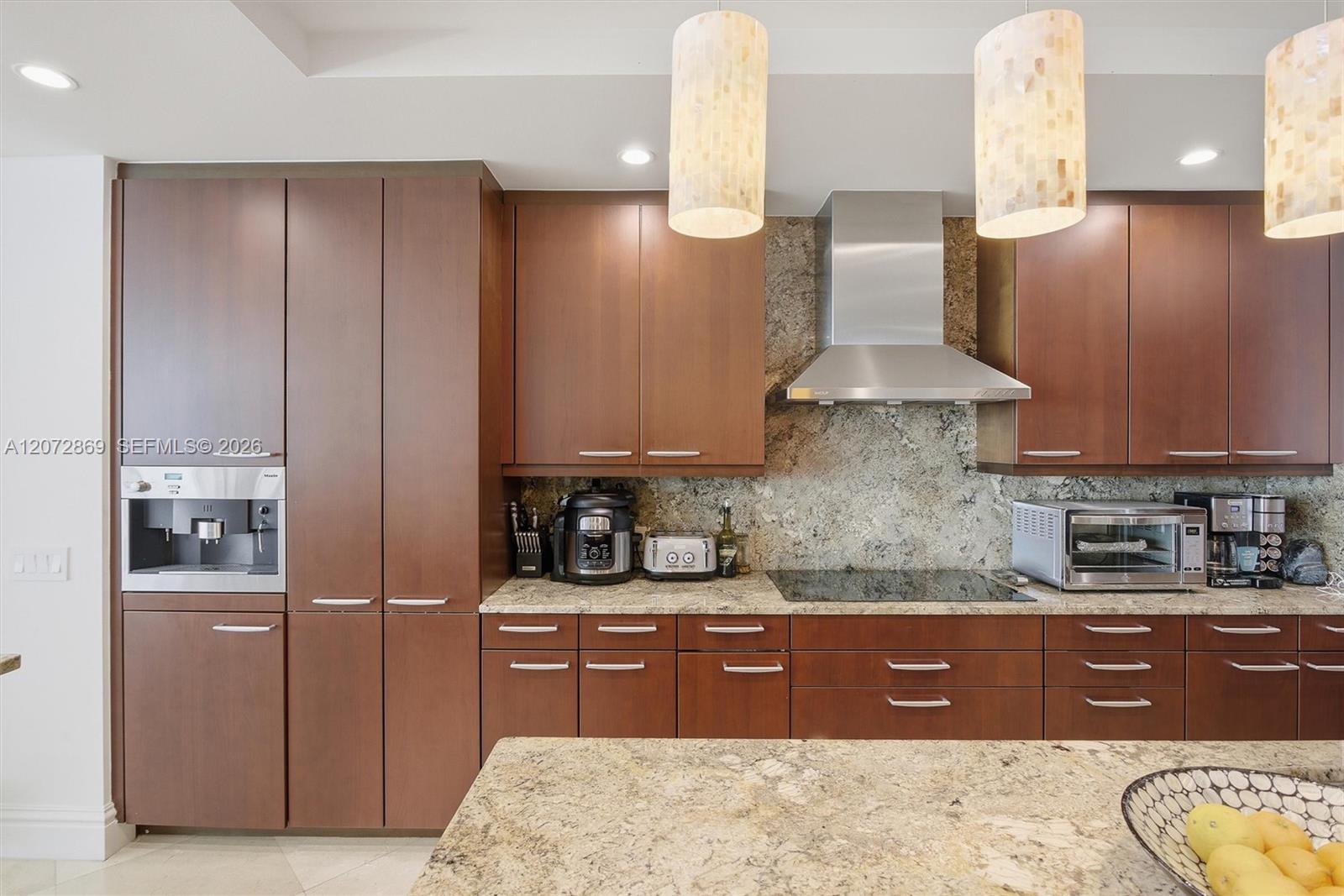 10295 Collins Ave # 2207