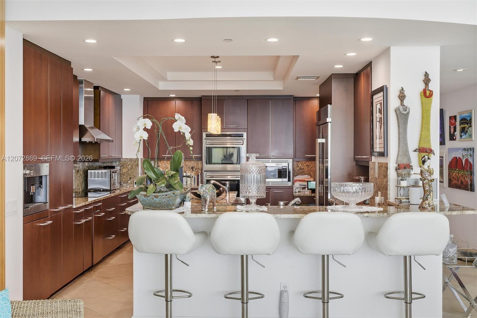 10295 Collins Ave # 2207