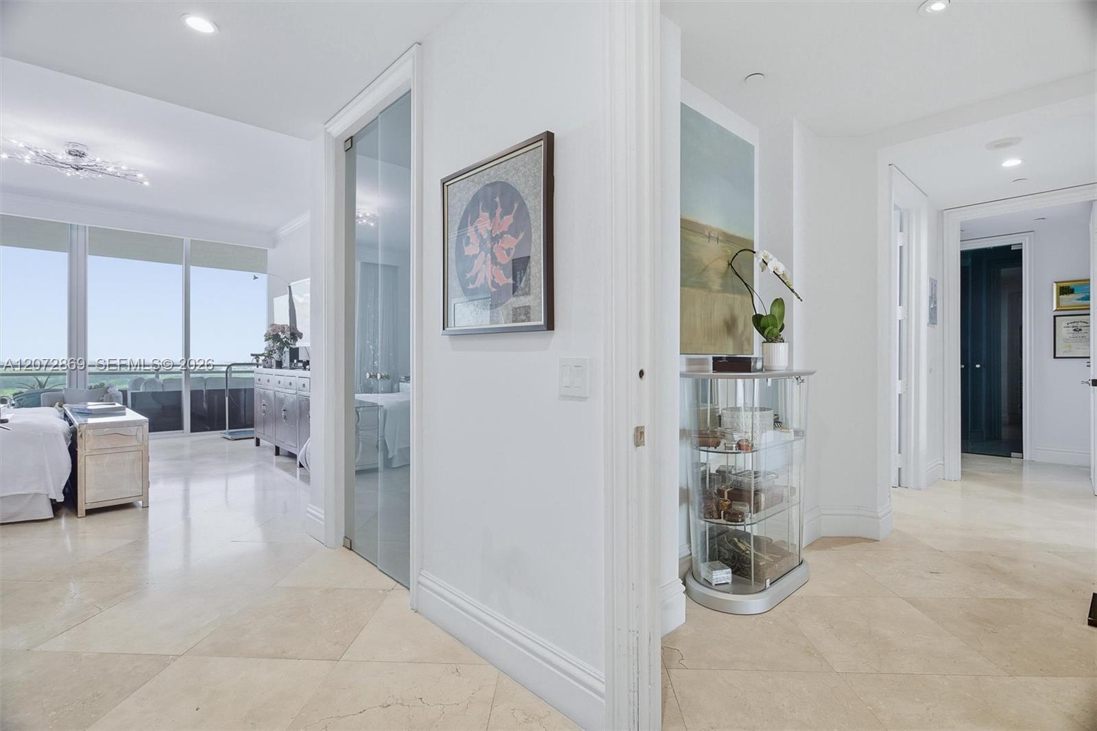 10295 Collins Ave # 2207