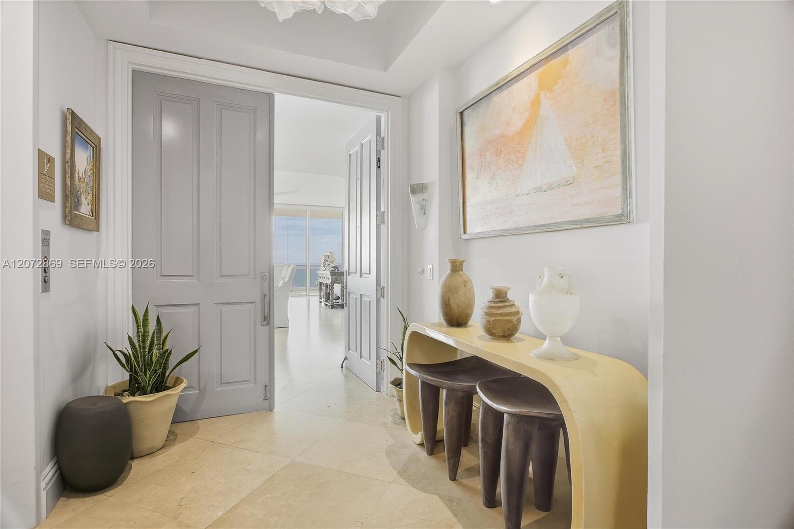 10295 Collins Ave # 2207
