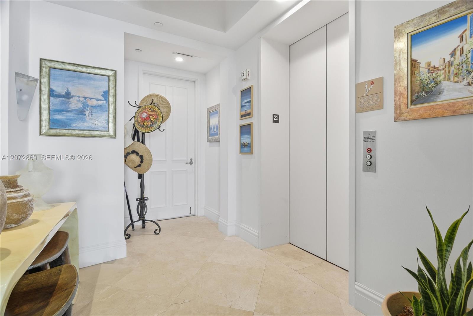 10295 Collins Ave # 2207