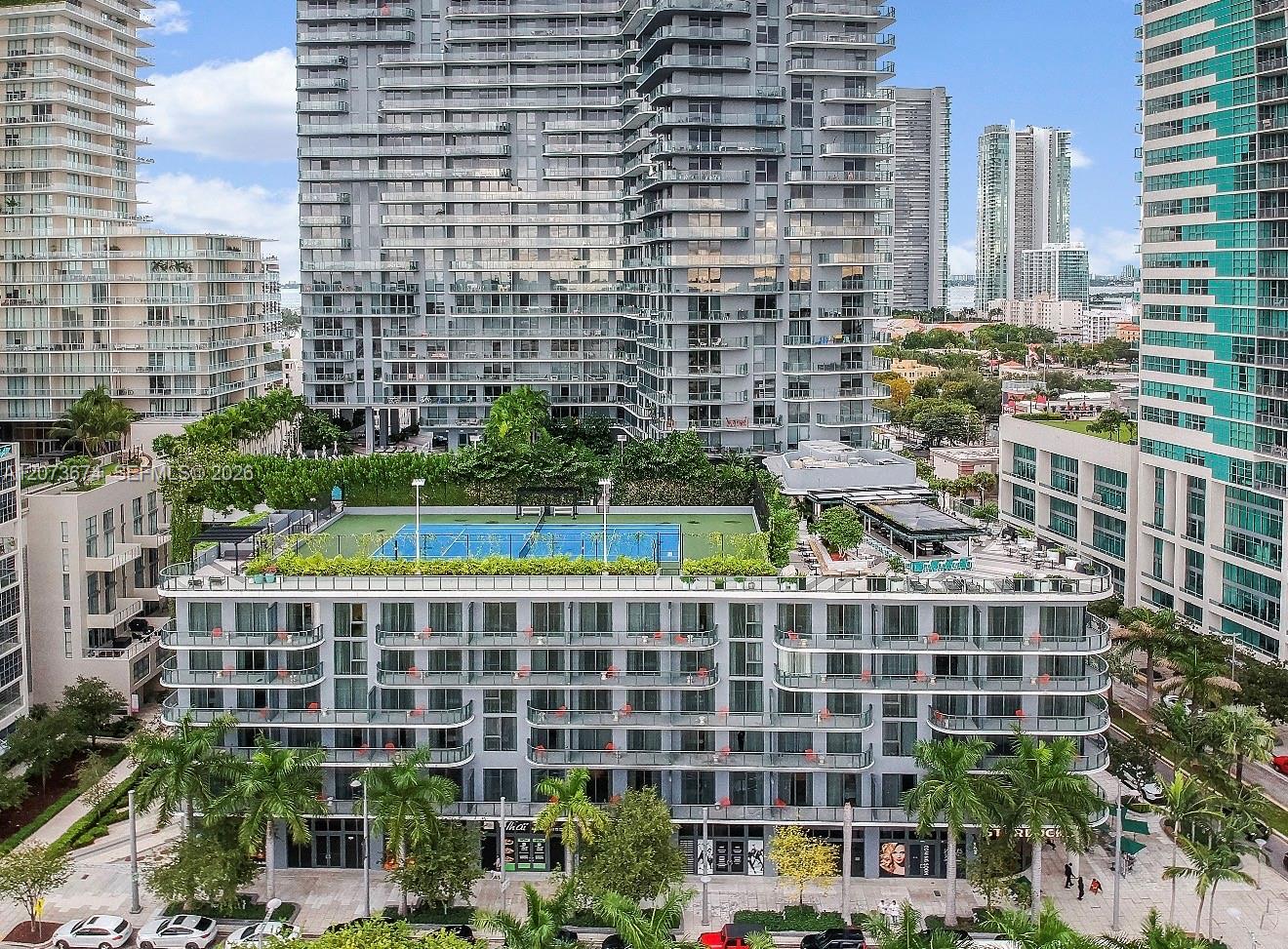121 NE 34th St # 2506A