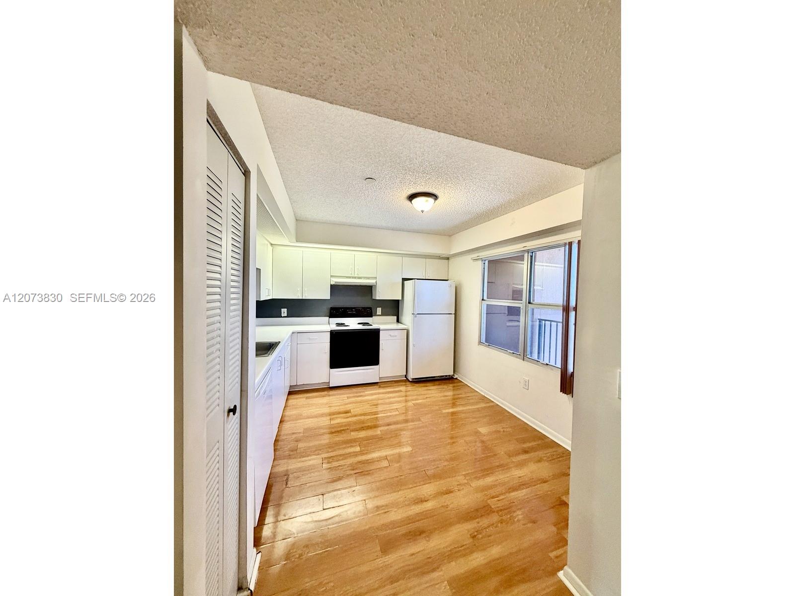571 SW 142nd Ave # 407O