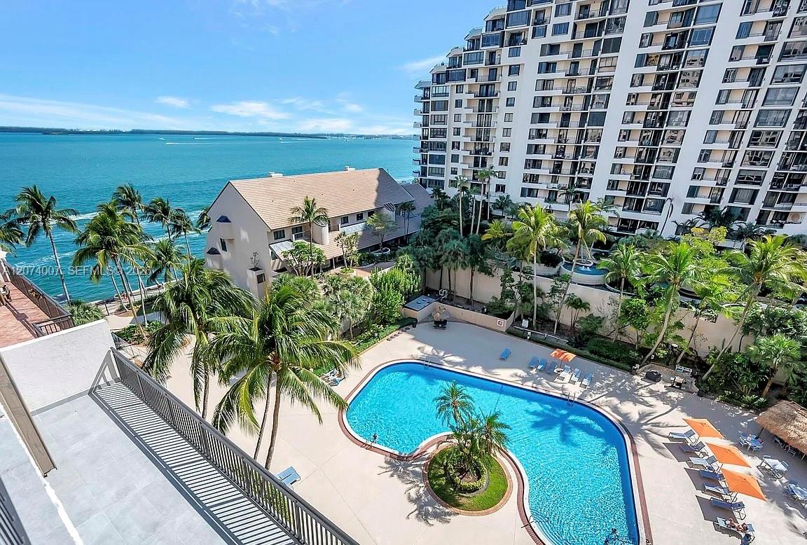 540 Brickell Key Dr # 919