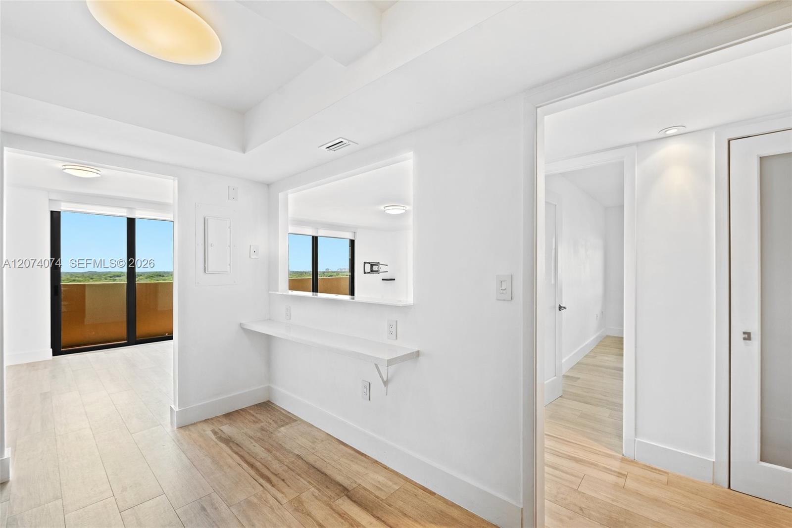600 Biltmore Way # 1214