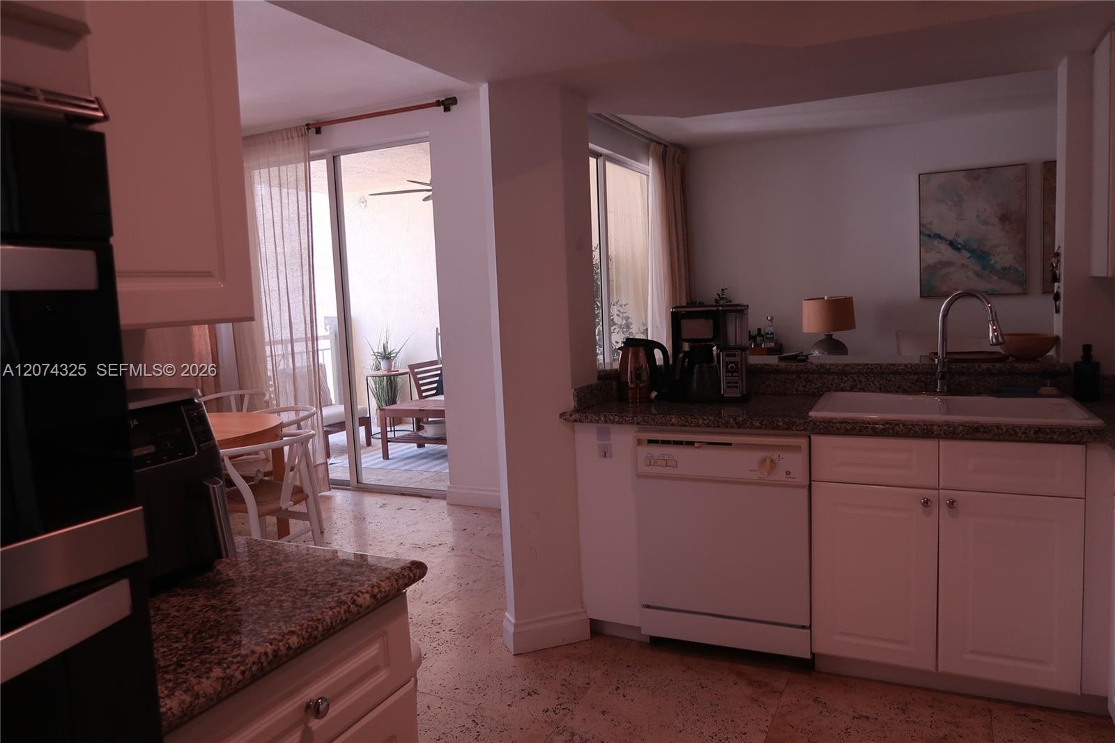 125 Jefferson Ave # 115