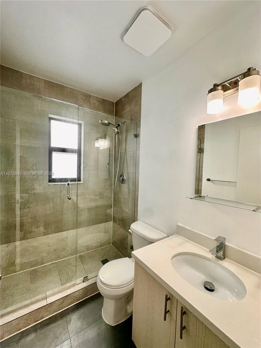 1440 NW 42nd St # 2