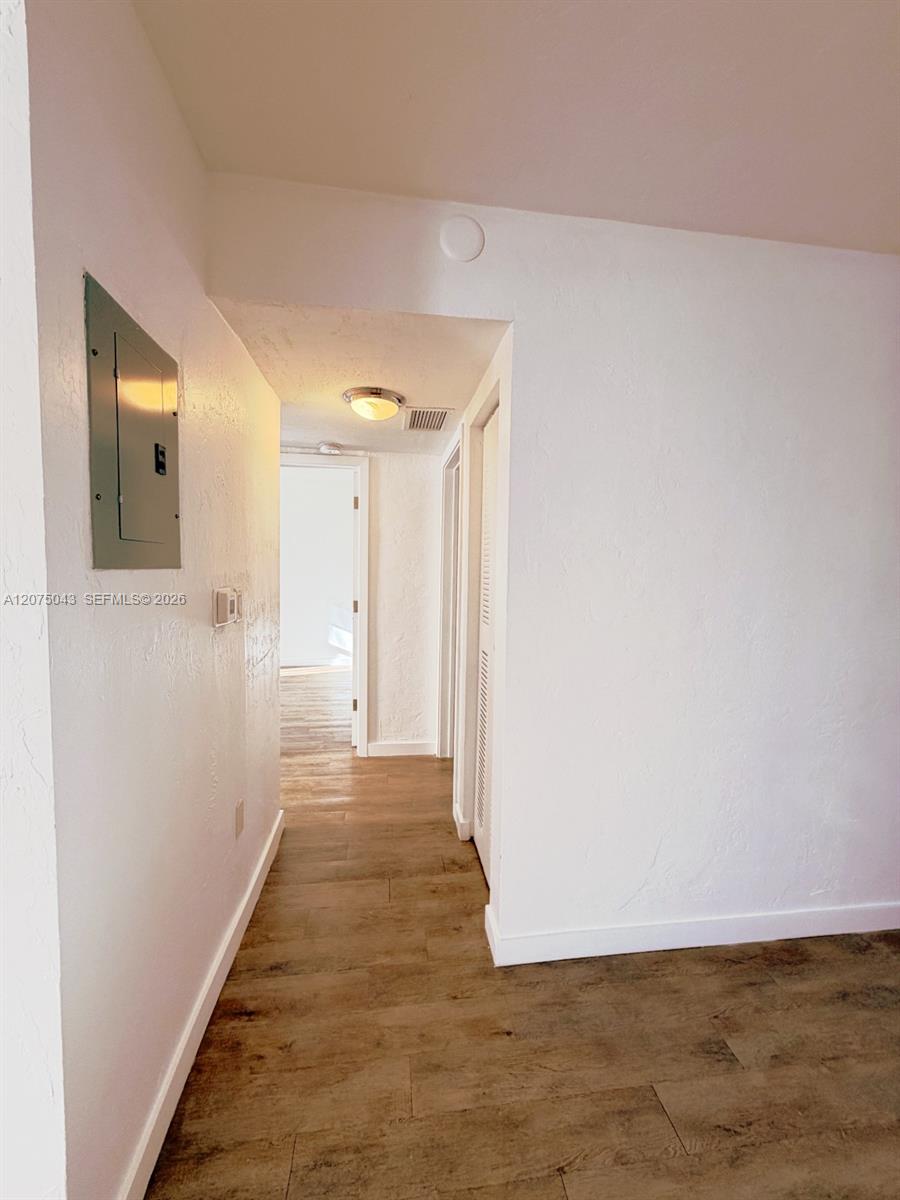 1440 NW 42nd St # 2