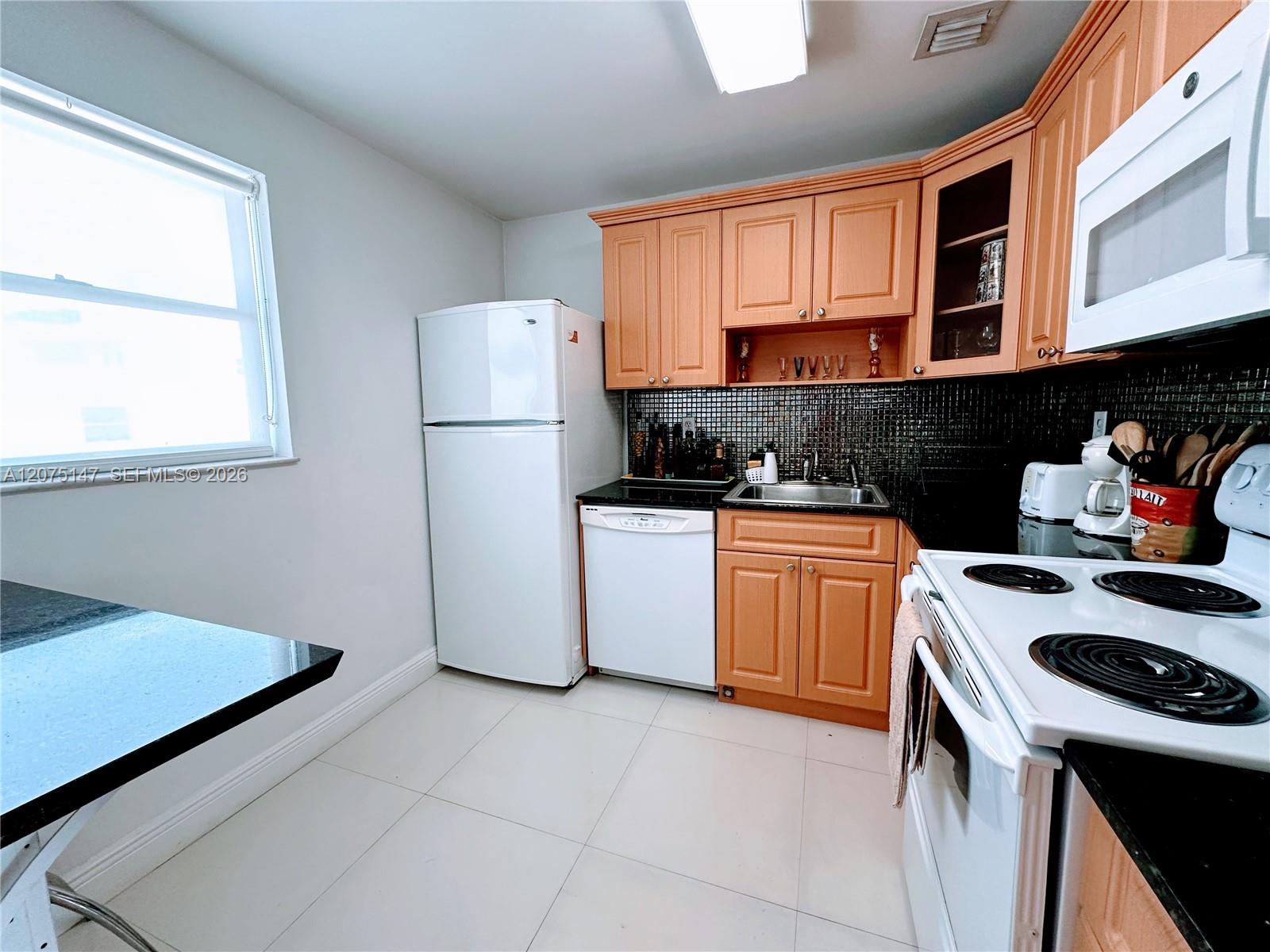 1236 Alton Rd # 503