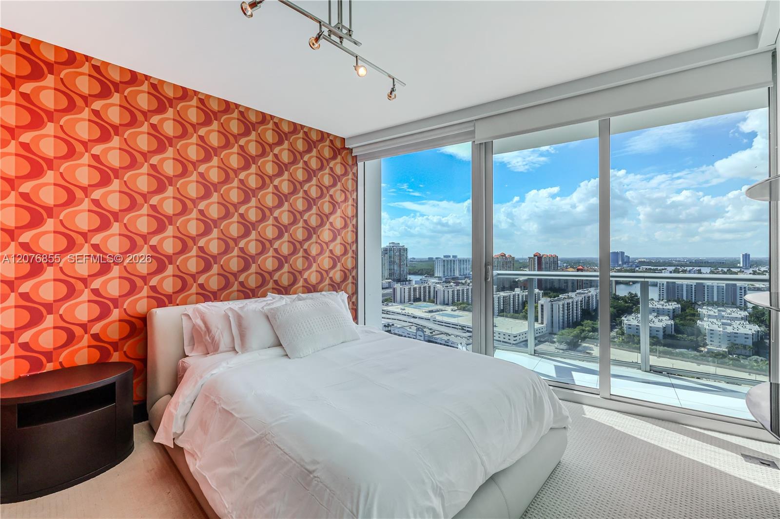 17001 Collins Ave # 2508