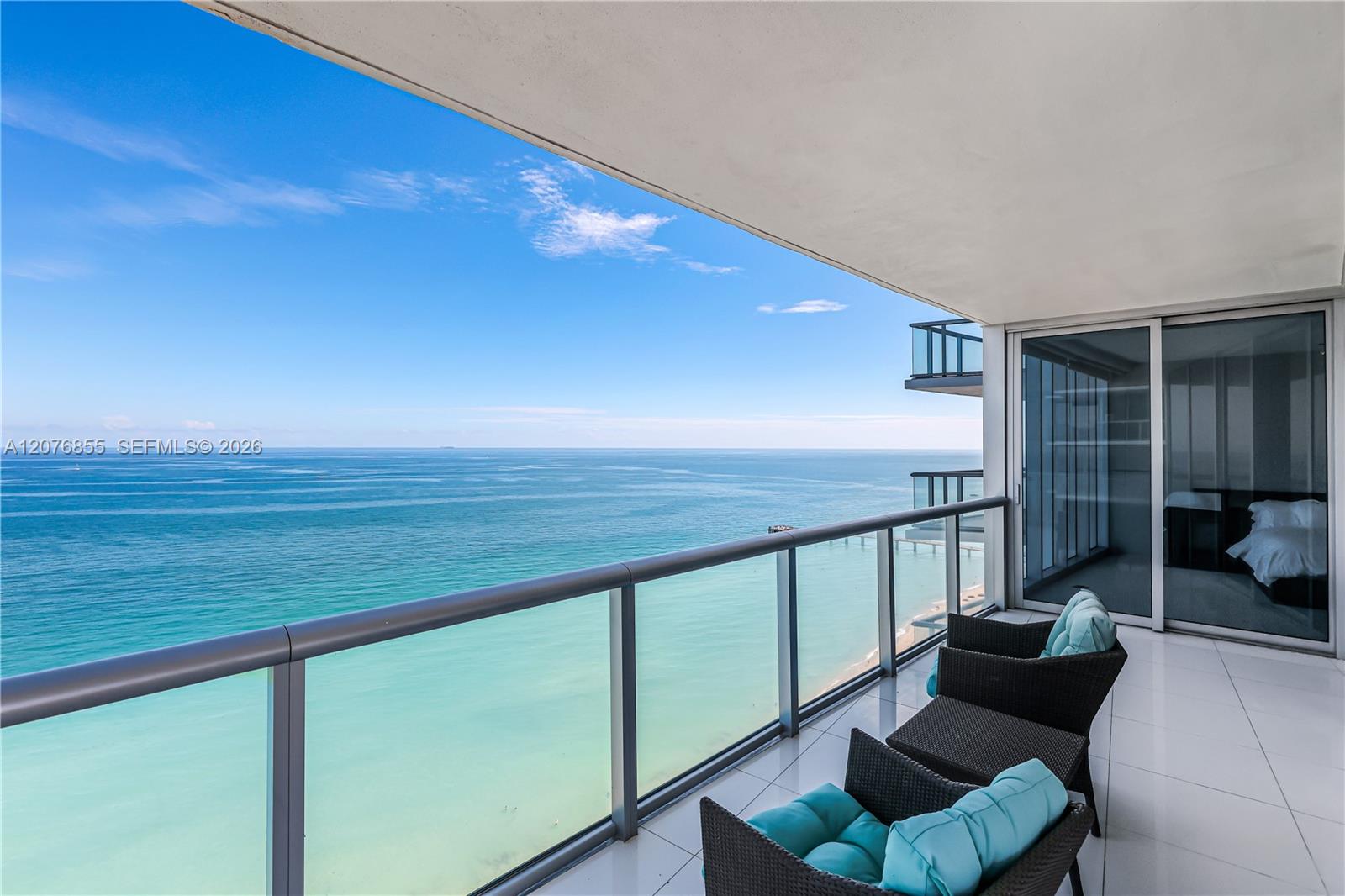 17001 Collins Ave # 2508