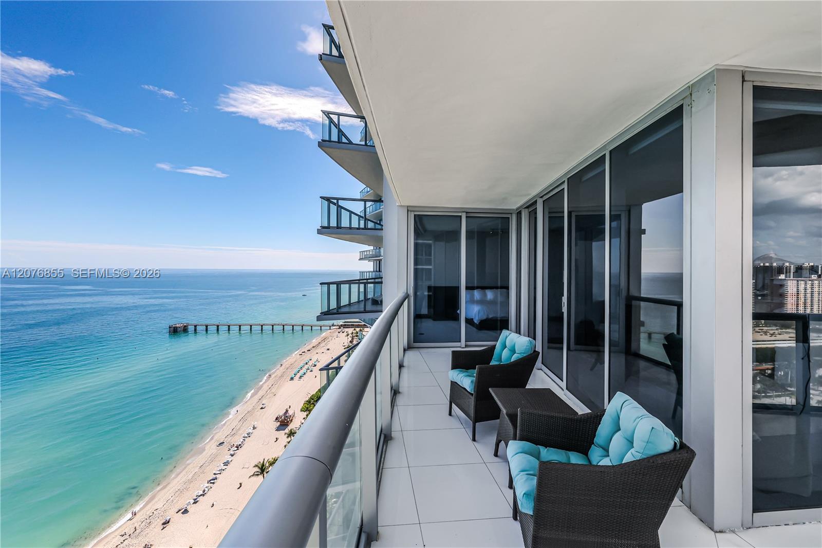 17001 Collins Ave # 2508