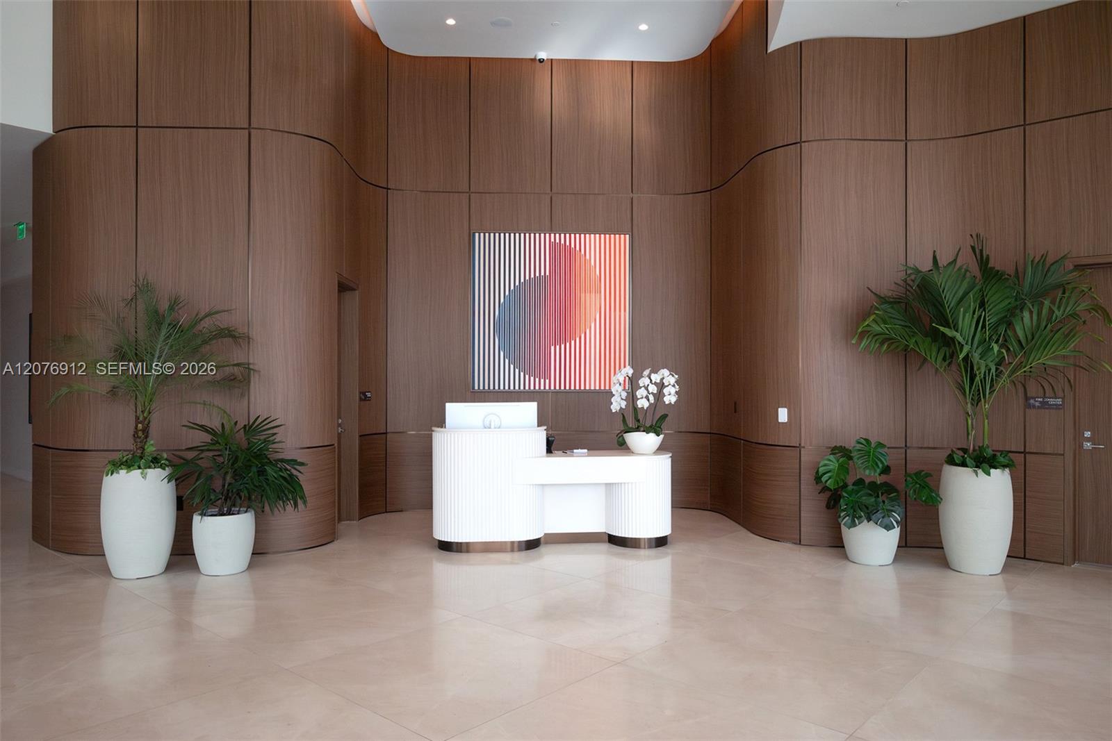 2411 Laguna Circle # 2402