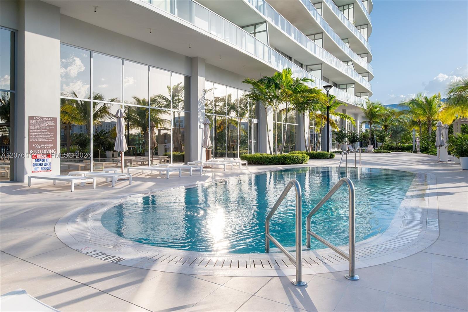 2411 Laguna Circle # 2402