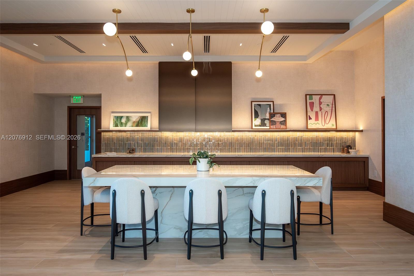 2411 Laguna Circle # 2402
