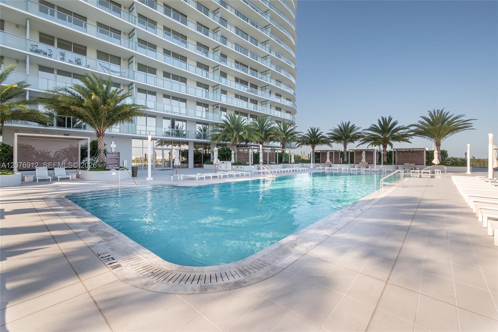 2411 Laguna Circle # 2402
