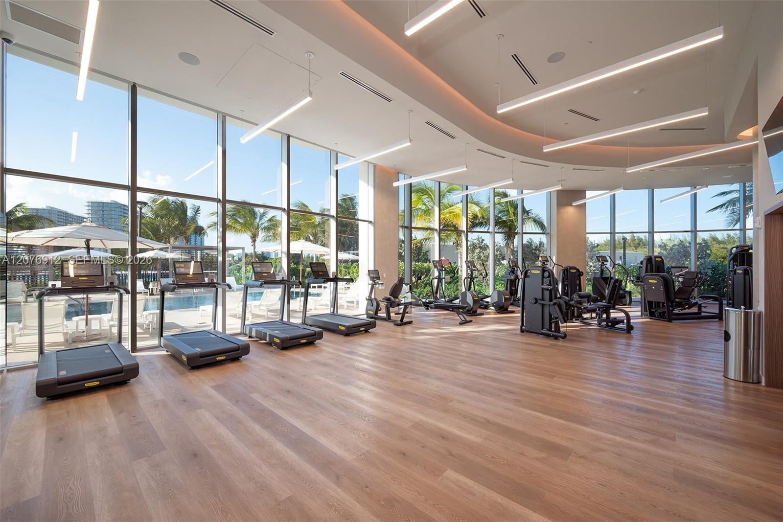 2411 Laguna Circle # 2402