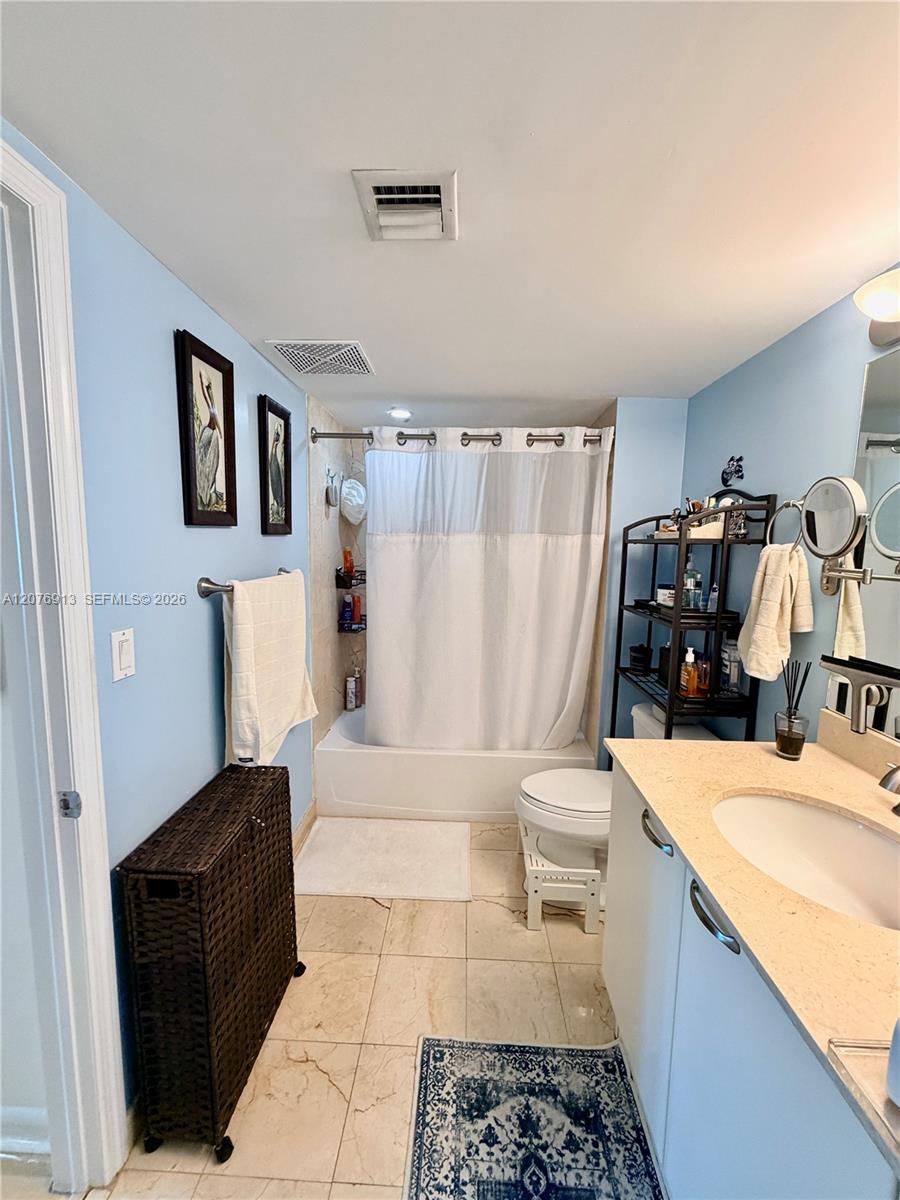 2101 Brickell Ave # 1805