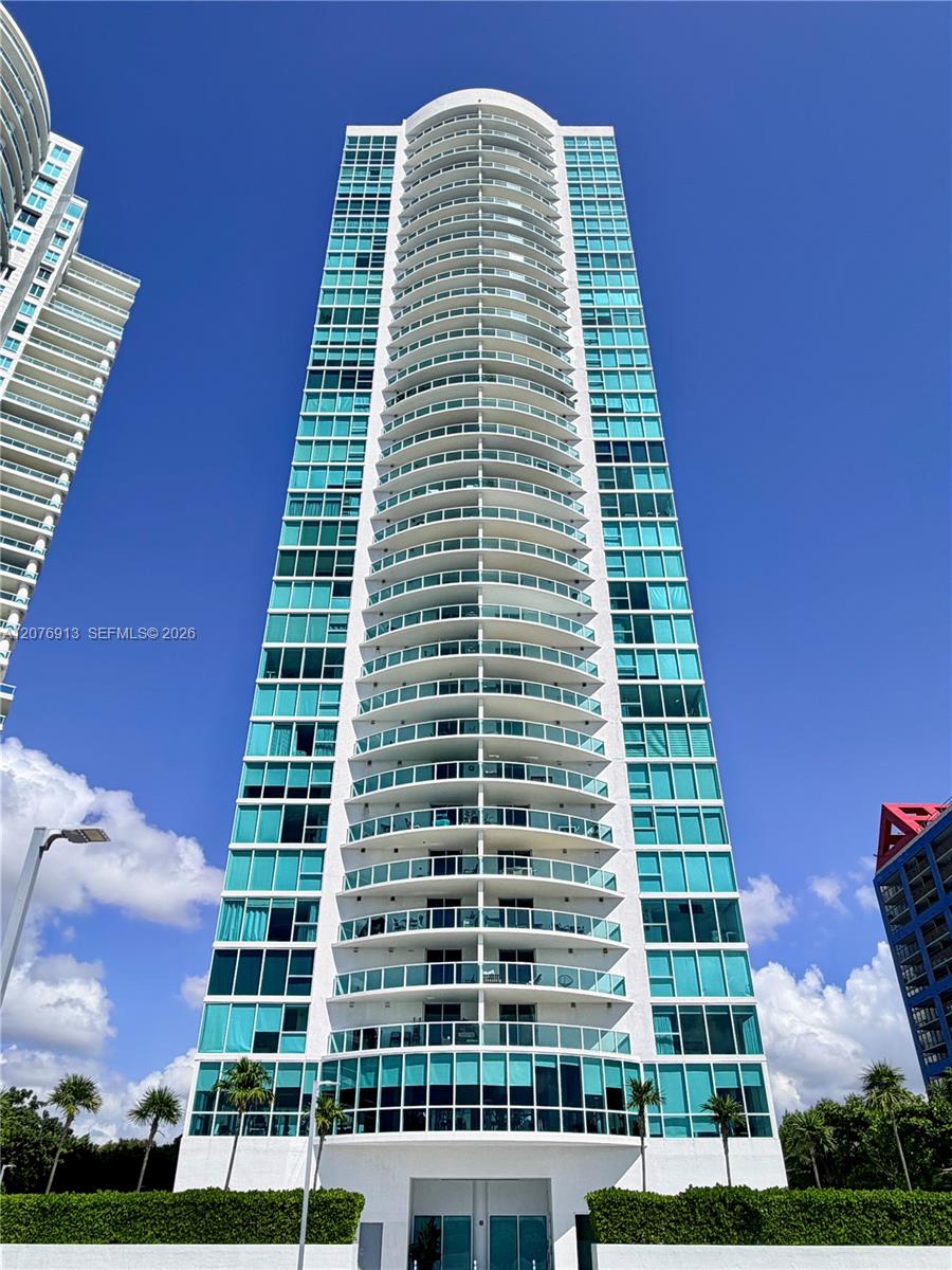 2101 Brickell Ave # 1805