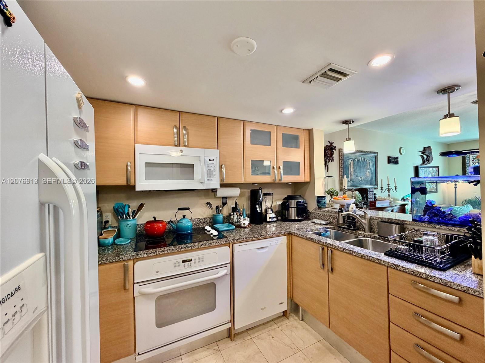 2101 Brickell Ave # 1805