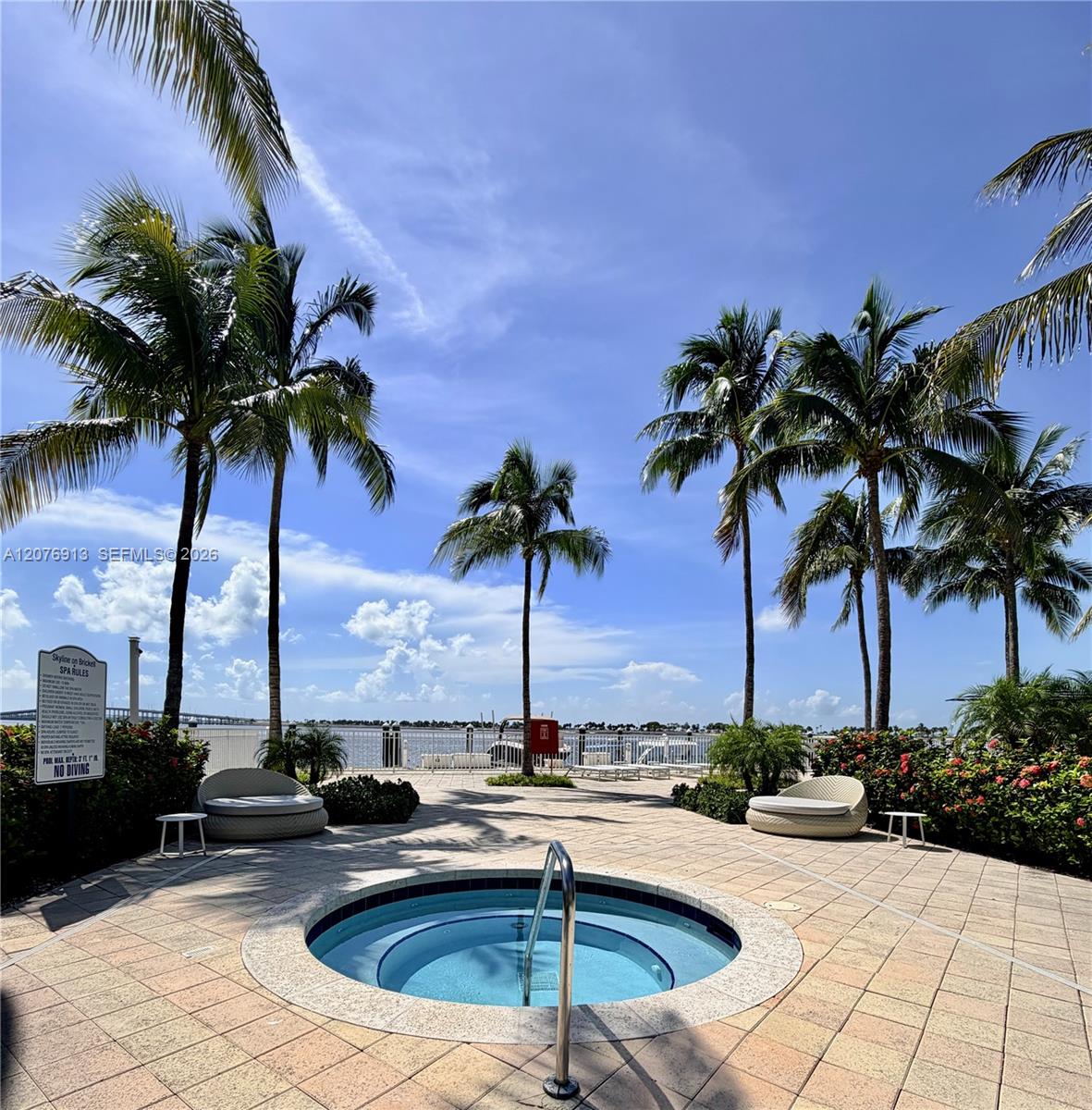 2101 Brickell Ave # 1805