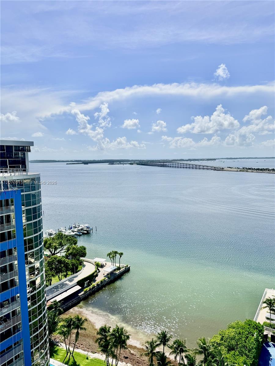 2101 Brickell Ave # 1805