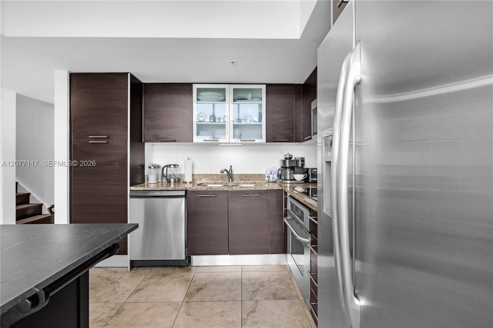 41 SE 5th St # 807