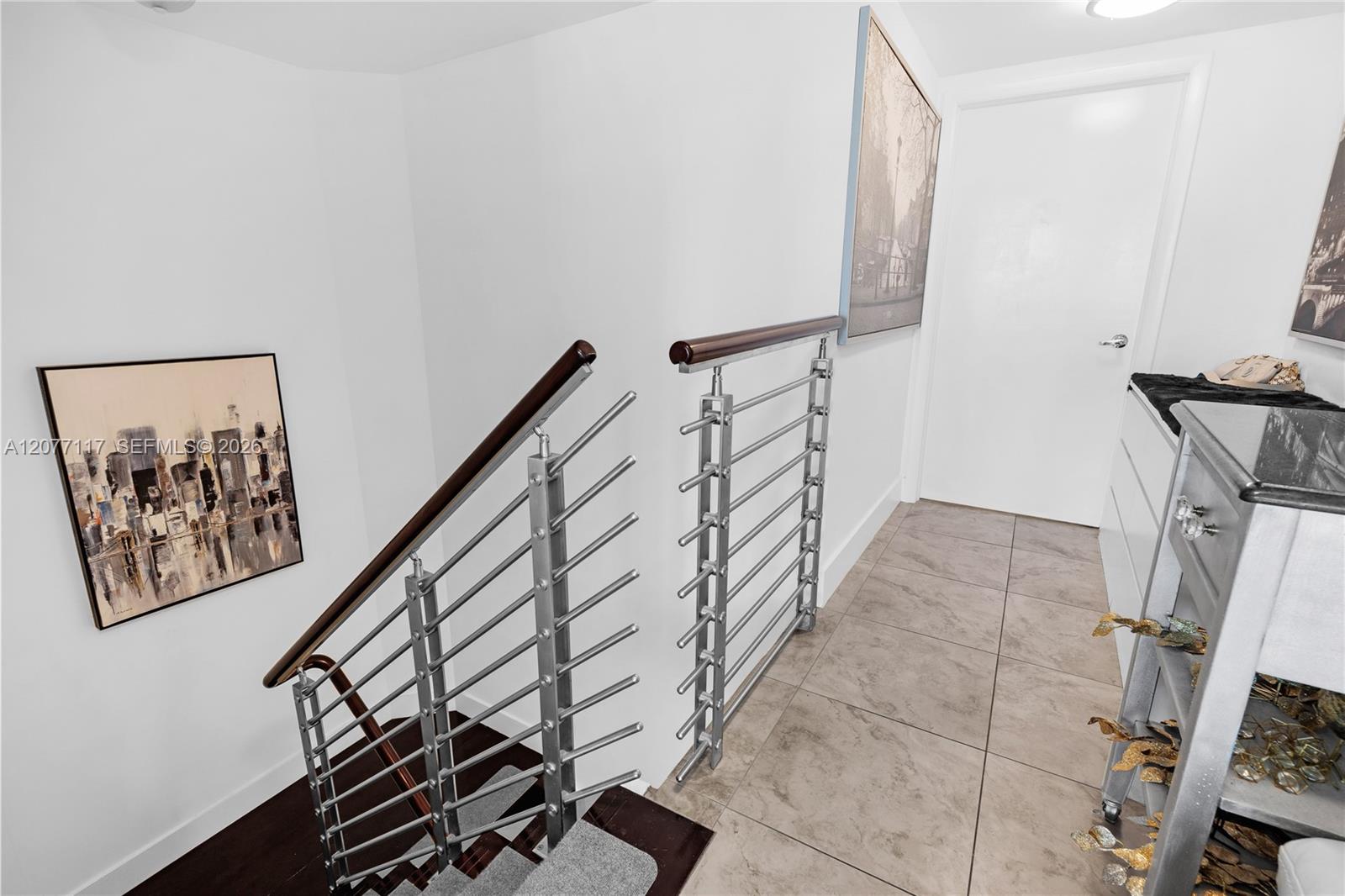 41 SE 5th St # 807