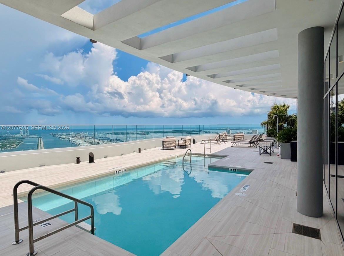 1400 Biscayne Blvd # 1802