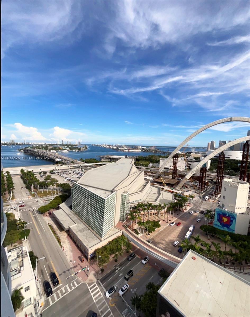 1400 Biscayne Blvd # 1802